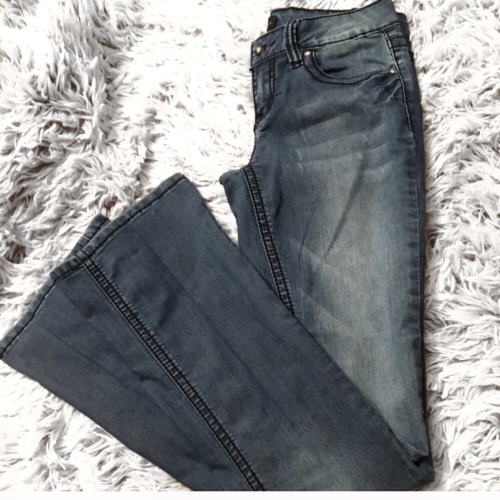 👖 YMI Bootcut Jeans